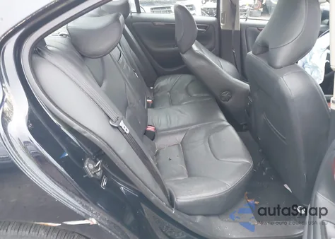 2008 Volvo S60 2.5T z USA, uszkodzony, nr VIN YV1RH592182700816